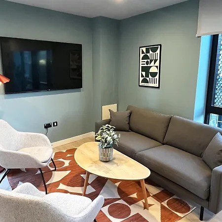 Queen Street Place * Γκάλγουεϊ