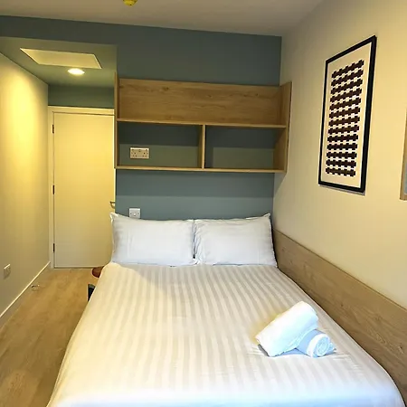 Hotel Queen Street Place Galway