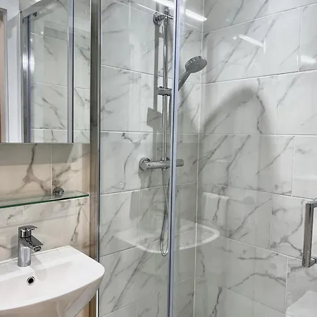 Queen Street Place Hotel Galway